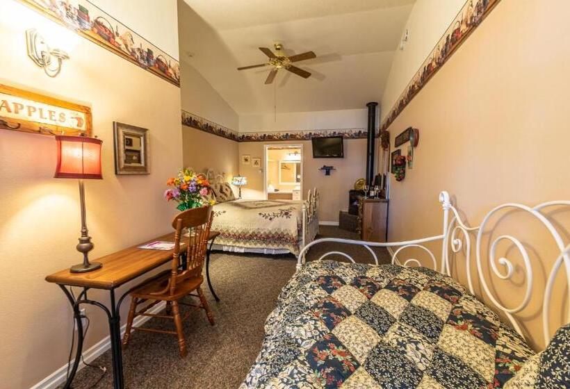 豪华三人间, Apples Bed And Breakfast Inn