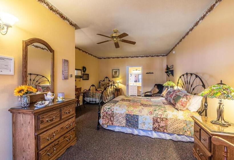 标准三人间, Apples Bed And Breakfast Inn