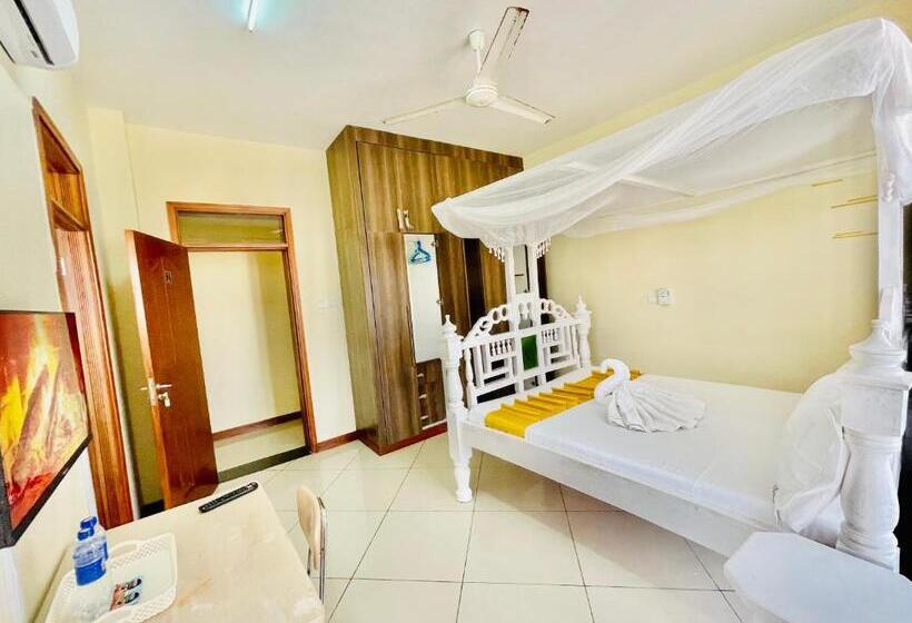 اتاق استاندارد با چشم‌انداز دریا, Elna S Nyali   Seaview, Pool, High Speed Wi Fi & Hot Shower