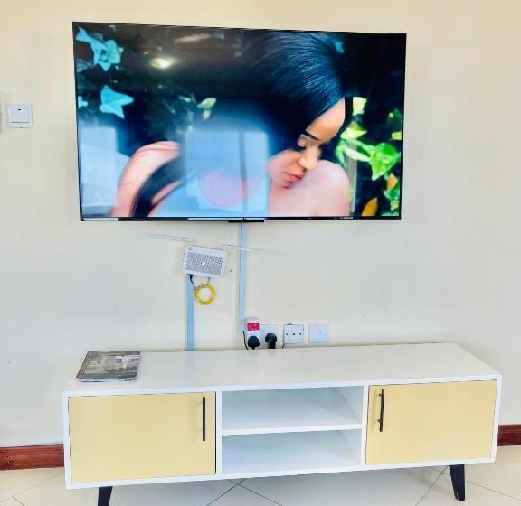 اتاق لوکس با چشم‌انداز دریا, Elna S Nyali   Seaview, Pool, High Speed Wi Fi & Hot Shower