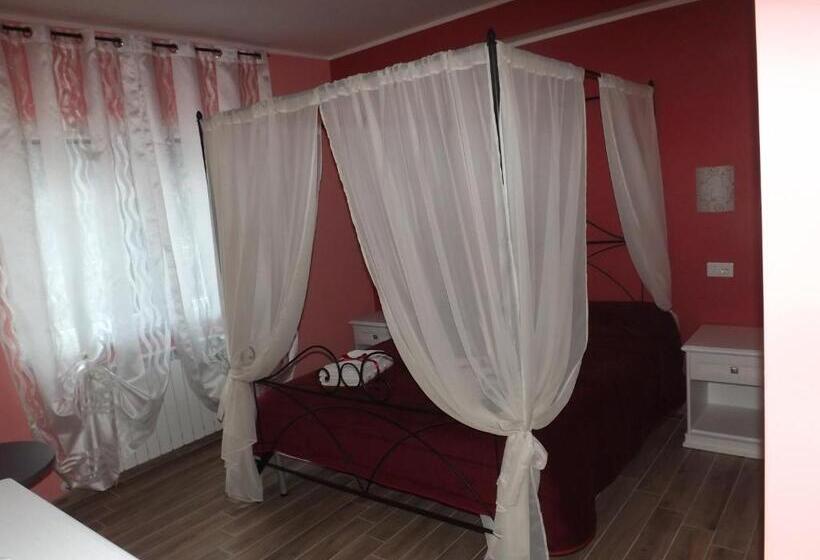 带大床的标准间, Nel Verde Di Carinci