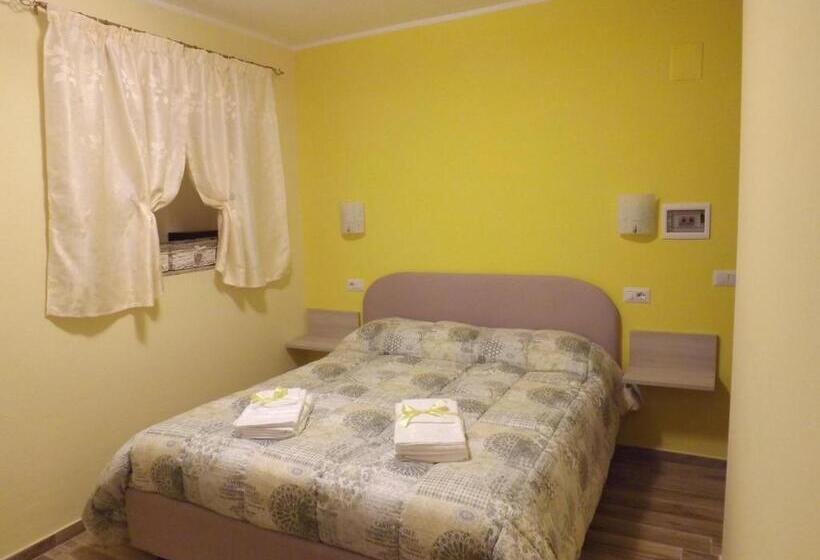 标准间, Nel Verde Di Carinci