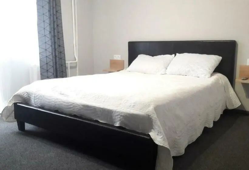 キングサイズベッドのスタンダードルーム, смарт хаб Apartment In Center