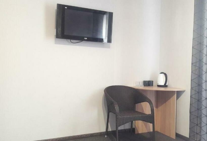 キングサイズベッドのスタンダードルーム, смарт хаб Apartment In Center