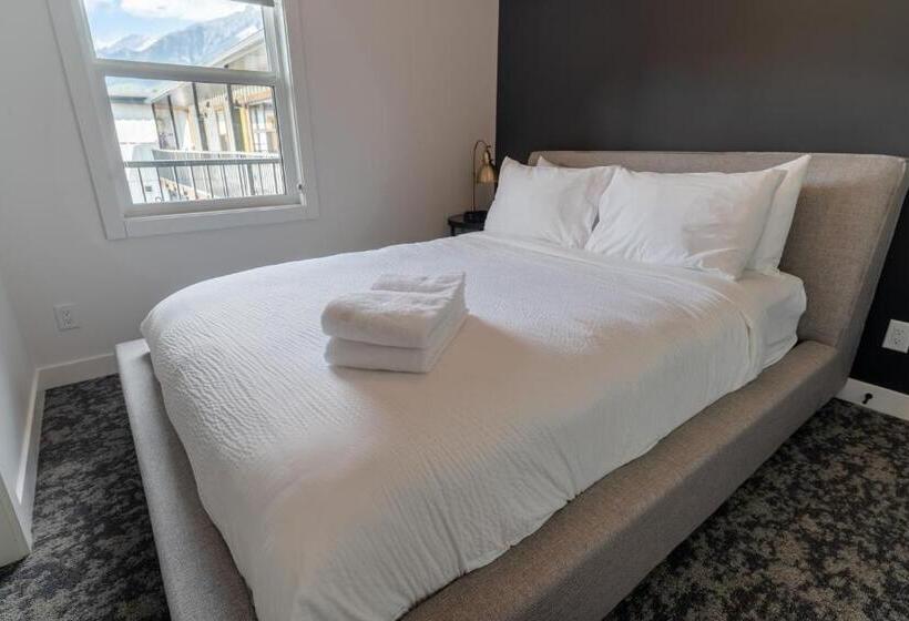 带3个卧室的公寓, Basecamp Suites Canmore