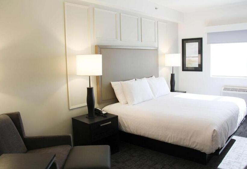 キングサイズベッドのスタンダードルーム, Best Western Plus Winkler