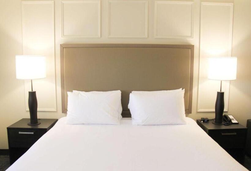 キングサイズベッドのスタンダードルーム, Best Western Plus Winkler