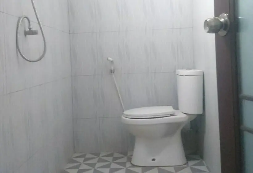 Deluxe-huone, Sriwijaya Hotel Siantar