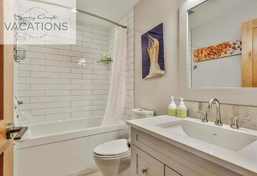 آپارتمان 2 خوابه, White Spruce Lodge By Spring Creek Vacations