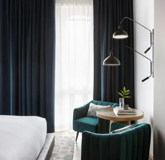 身障者適用キングサイズベッドルーム, Kimpton   Pittman Hotel, An Ihg