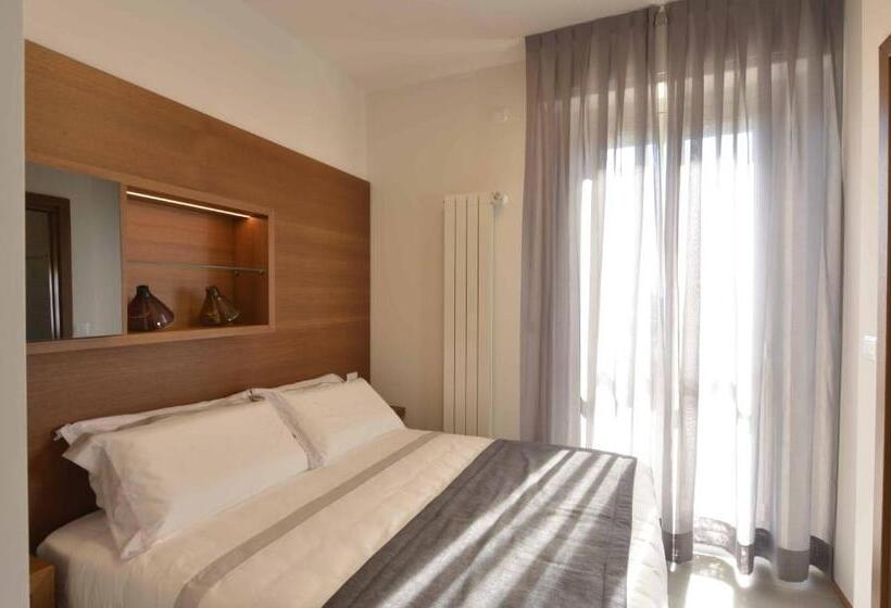 اتاق عادی, Piano Alto Rooms