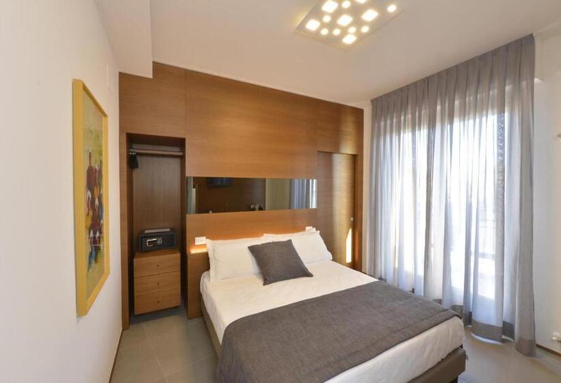 اتاق لوکس با بالکن, Piano Alto Rooms