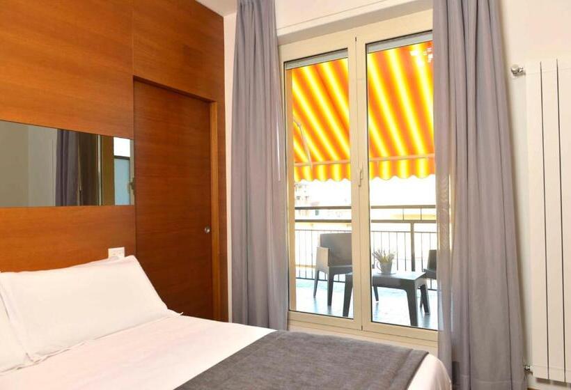 اتاق لوکس با بالکن, Piano Alto Rooms