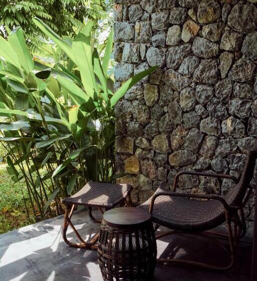 اتاق اجرایی, Aravinda Resort Ninh Binh