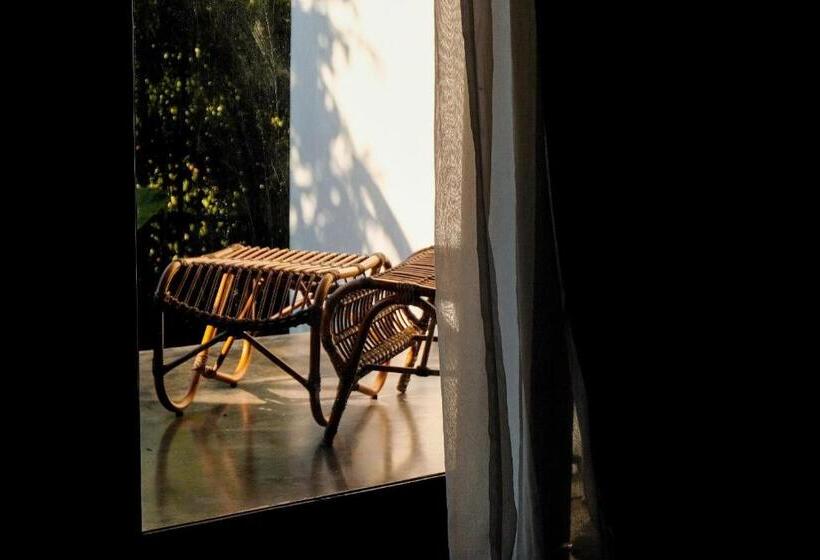 اتاق اجرایی, Aravinda Resort Ninh Binh