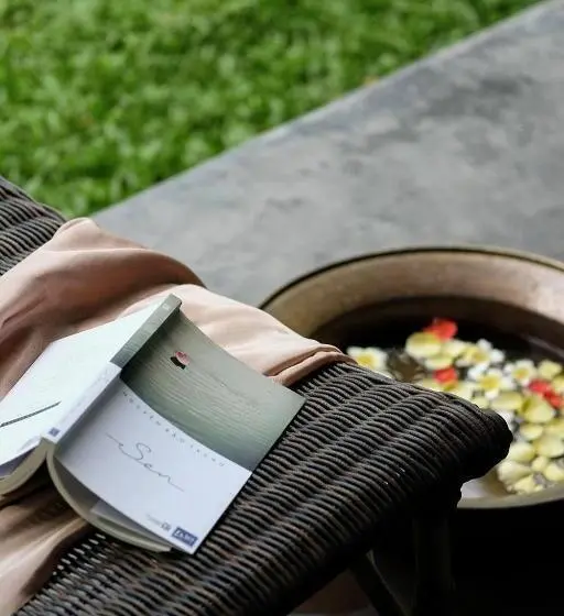 اتاق اجرایی, Aravinda Resort Ninh Binh