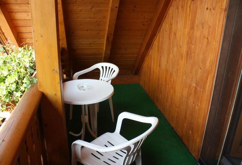 스탠다드 발코니 룸, Cafe & Pension Carmen