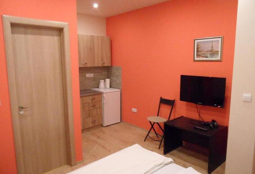 חדר סטודיו סטנדרד, Hostel Oasis