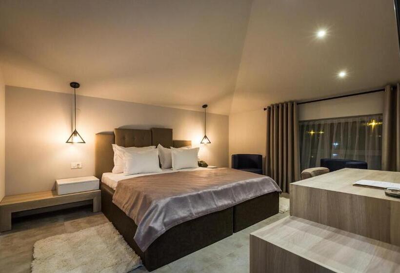 اتاق لوکس, Crystal Light