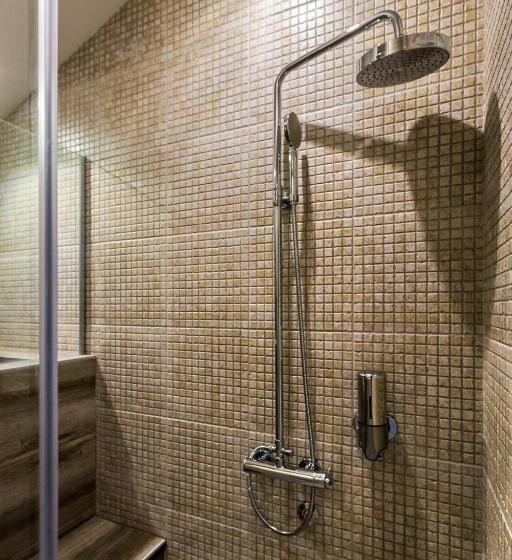 اتاق لوکس, Crystal Light