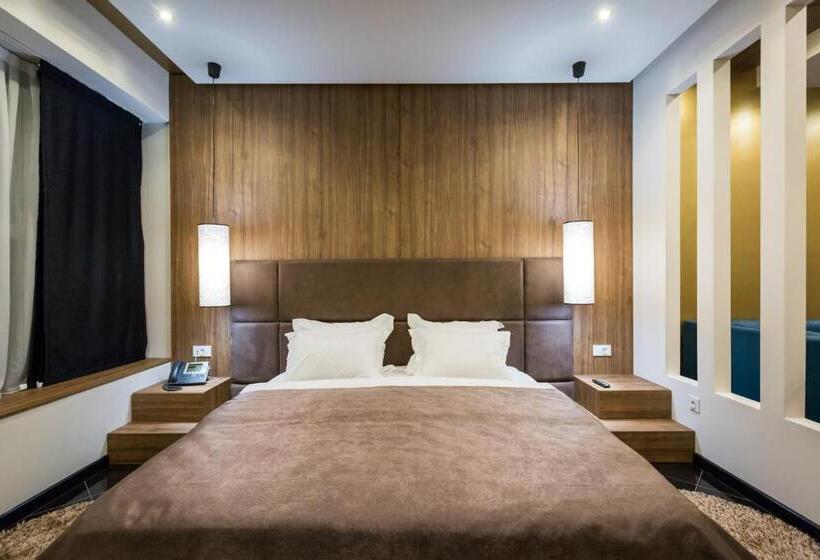 آپارتمان 1 خوابه, Crystal Light