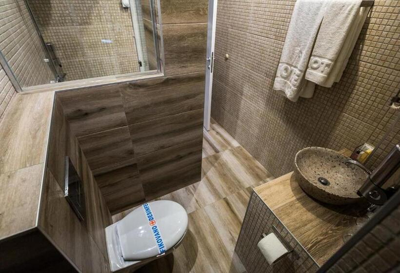 اتاق لوکس, Crystal Light