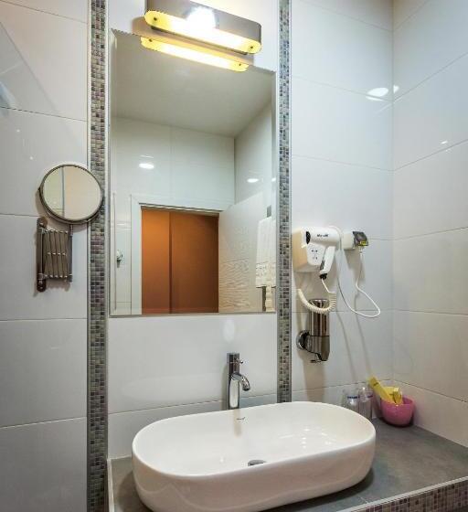 آپارتمان 1 خوابه, Crystal Light