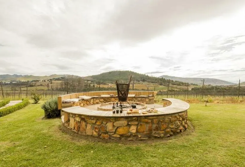 Talo 4 Makuuhuonetta, Kouwdouw Guest Farm