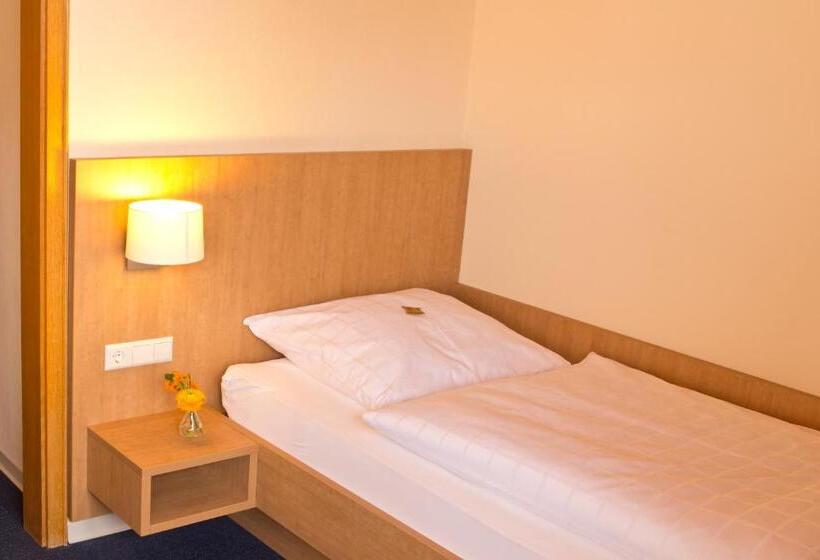 Номер Стандарт Индивидуальный, Stahlecker Hof