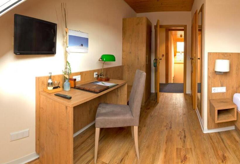 Номер Стандарт Индивидуальный, Stahlecker Hof