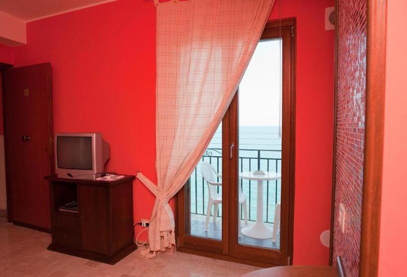 דירת 2 חדרים נוף לים, Miramare Residence Cefalú