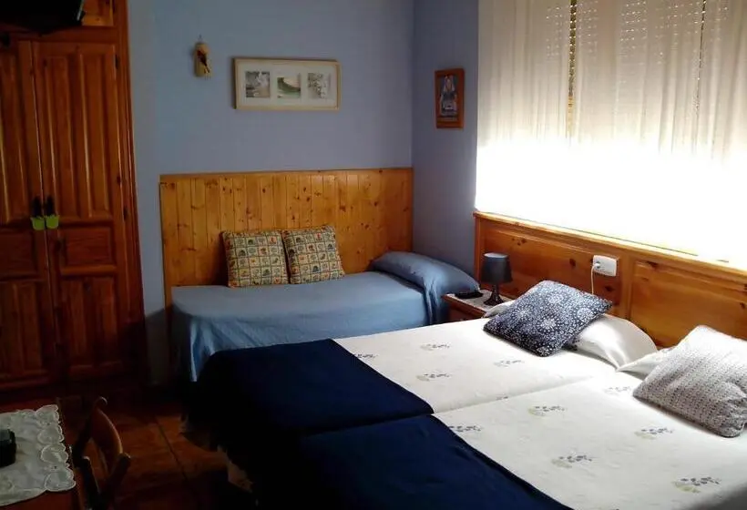 スタンダードトリプルルーム, Hostal Casa La Picota