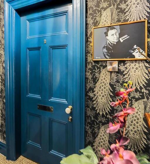 Люкс, Jazz House