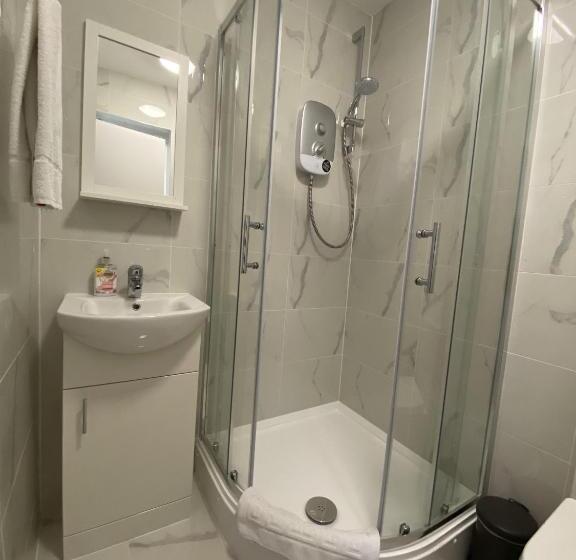 Студия Стандарт, Comfortable   Cosy   Budget Studios In City Center