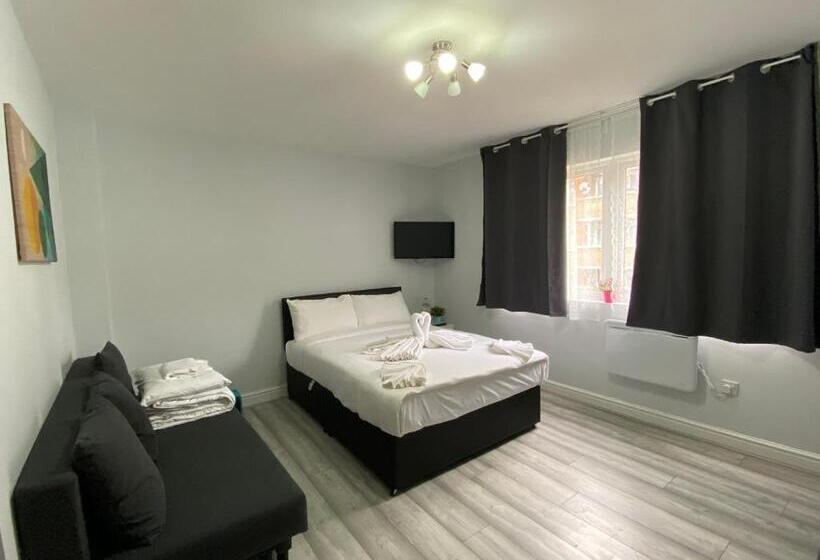 Студия Стандарт, Comfortable Cosy Budget Studios In City Center
