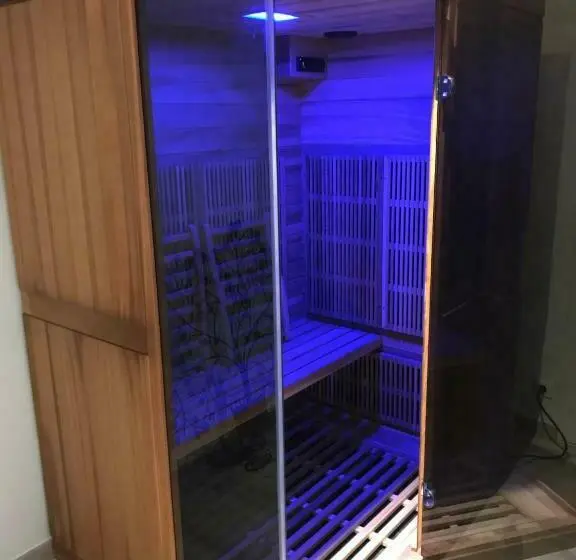 キングサイズベッドのスタンダードルーム, Chambres D Hotes De Pouzelande