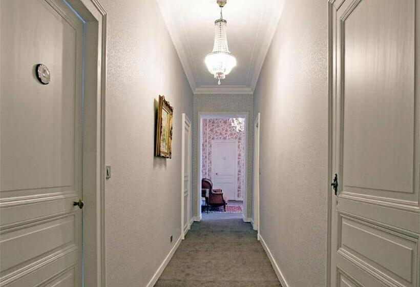 جناح سرير كينج, Chambres D Hotes De Pouzelande