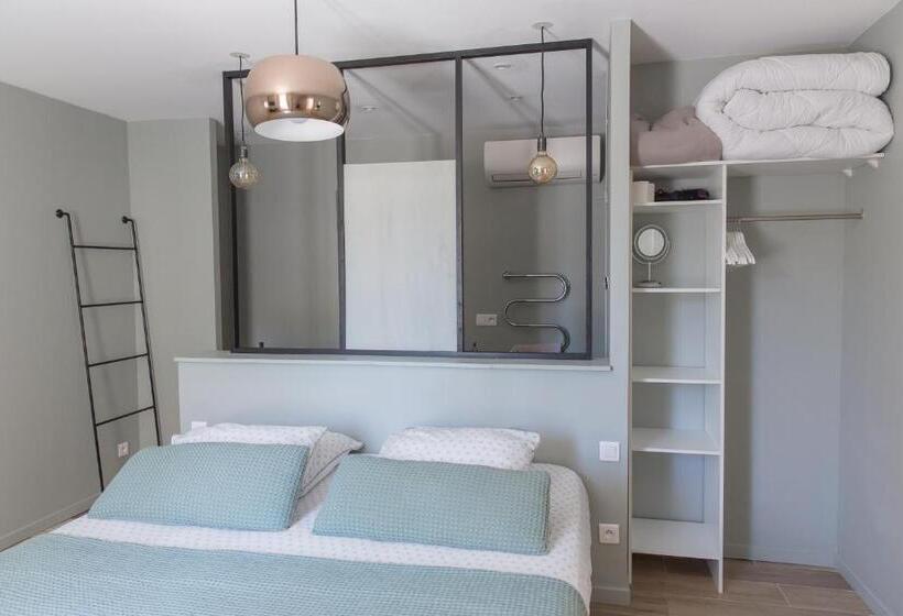 キングサイズベッドのスタンダードルーム, Le Mas Des Alexandrins