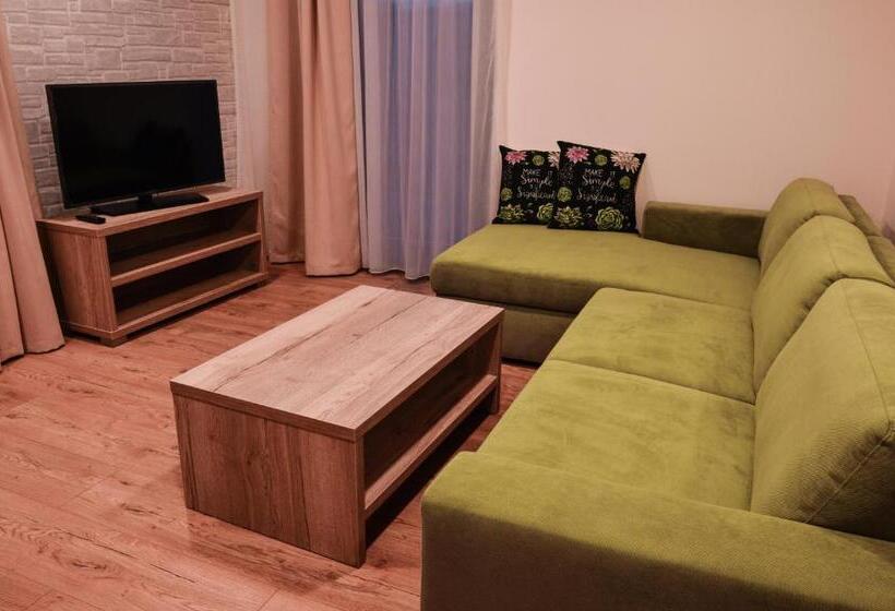 آپارتمان 1 خوابه, Apartmánový Dom Kriváň