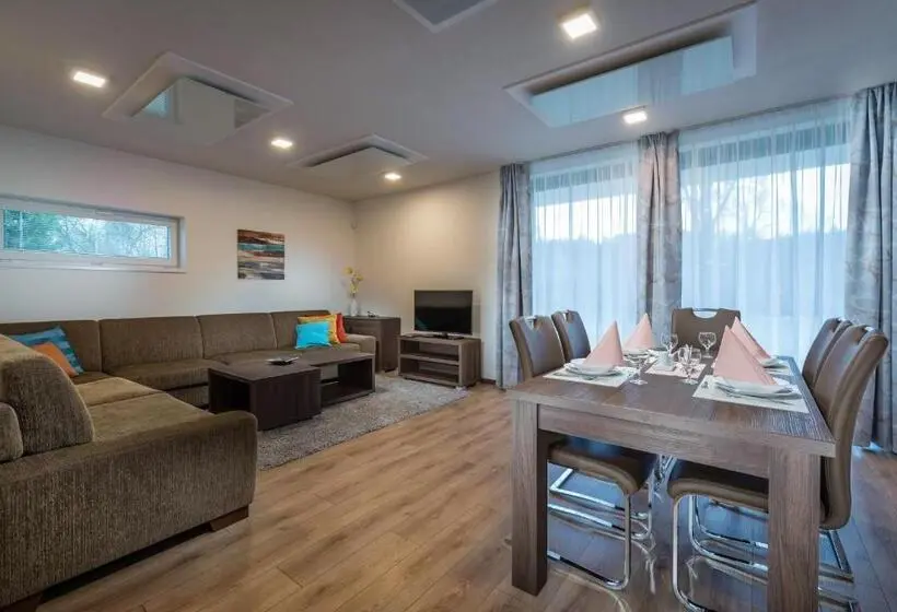 １ベッドルームアパートメント, Apartmánový Dom Kriváň