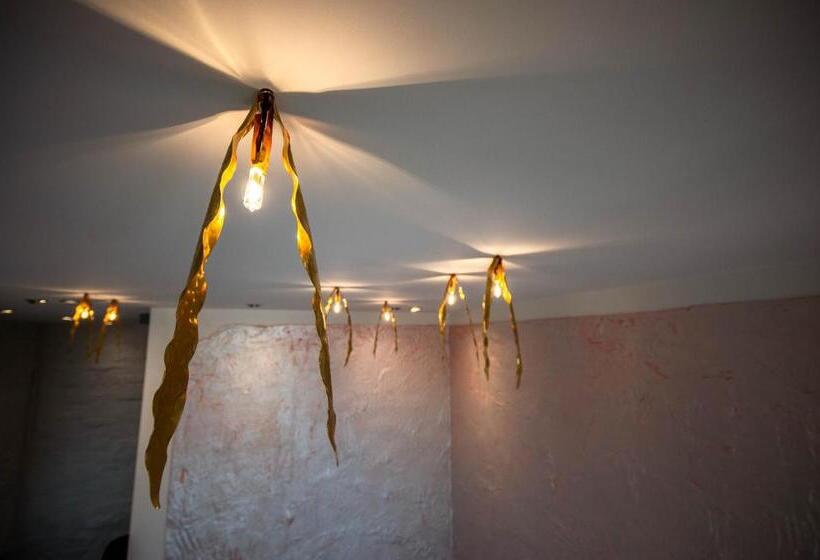 Standard Kolmen Hengen Huone, Kyiv Panorama Apartments Near Gulliver