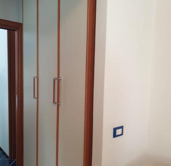 Apartamento 1 Dormitório com Terraço, Mareluna Ischia