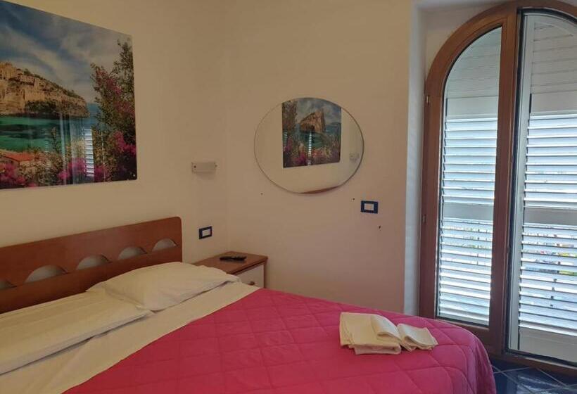 Апартаменты 1 Спальня Вид на Море, Mareluna Ischia