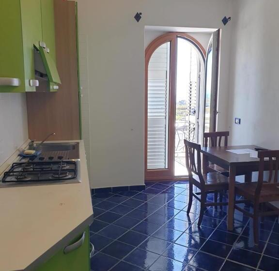 Апартаменты 1 Спальня Вид на Море, Mareluna Ischia