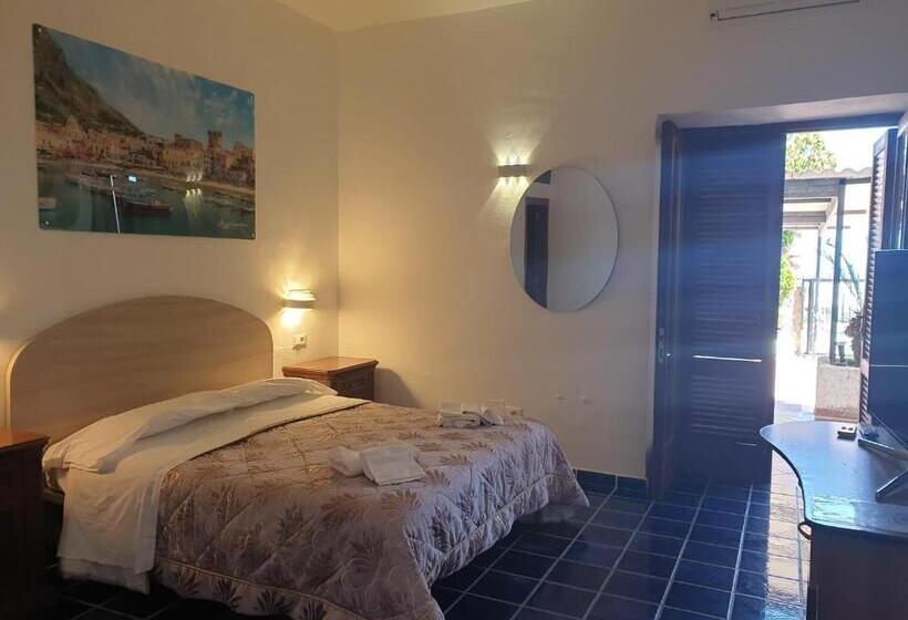 Quarto Quádruplo Estandar, Mareluna Ischia