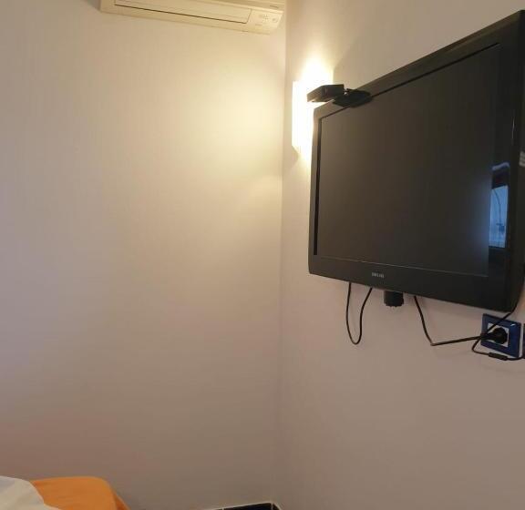 Apartamento 1 Dormitório Vista Mar, Mareluna Ischia
