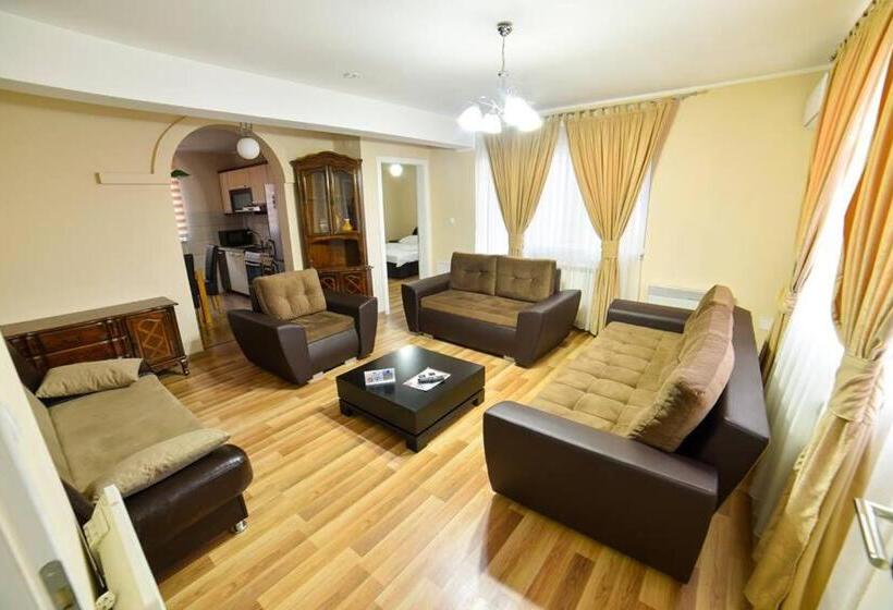 آپارتمان 1 خوابه, Motel Centar