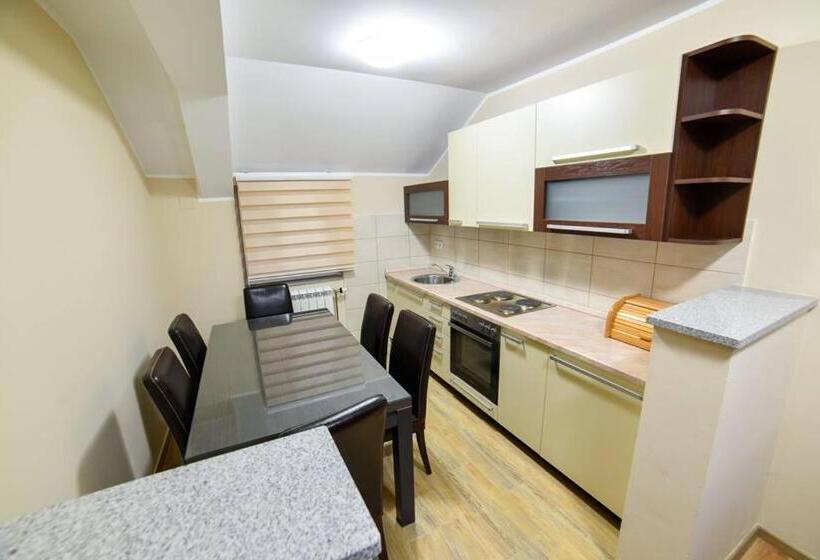 آپارتمان 1 خوابه, Motel Centar