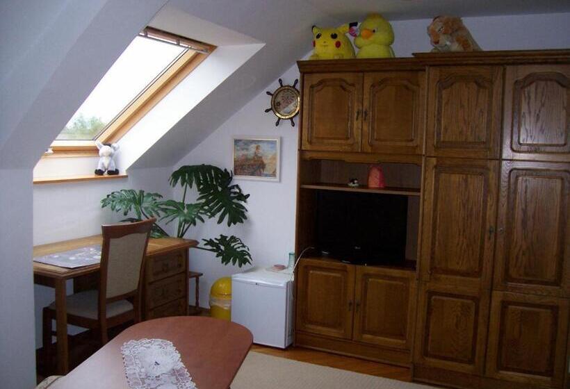 스탠다드 룸, Júlia Vendégház