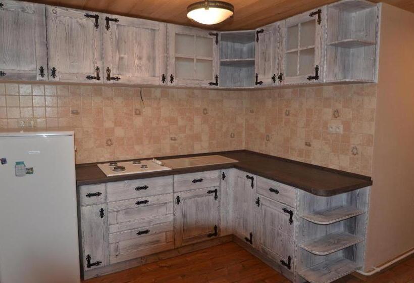 침실 1개 아파트, Privát Domino